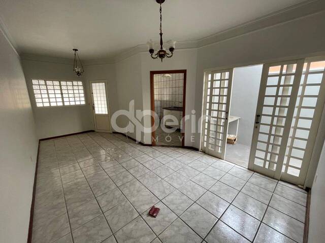 #103 - Casa para Venda em São Carlos - SP - 3