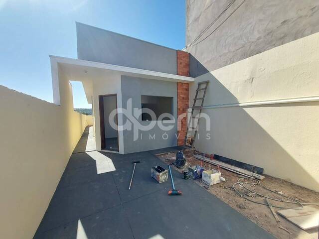 #126 - Casa para Venda em São Carlos - SP