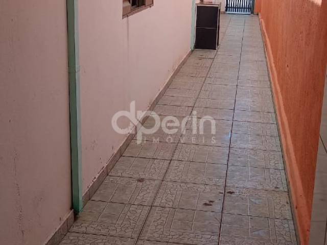 #131 - Casa para Venda em São Carlos - SP