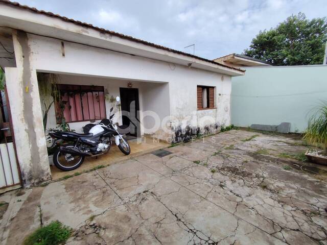 #145 - Casa para Venda em São Carlos - SP