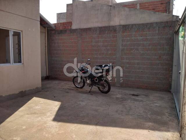 #151 - Casa para Venda em São Carlos - SP