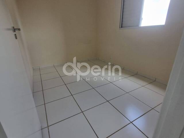 Apartamento para Venda em São Carlos - 4
