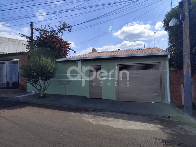 #167 - Casa para Venda em São Carlos - SP