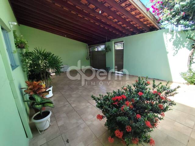 #167 - Casa para Venda em São Carlos - SP