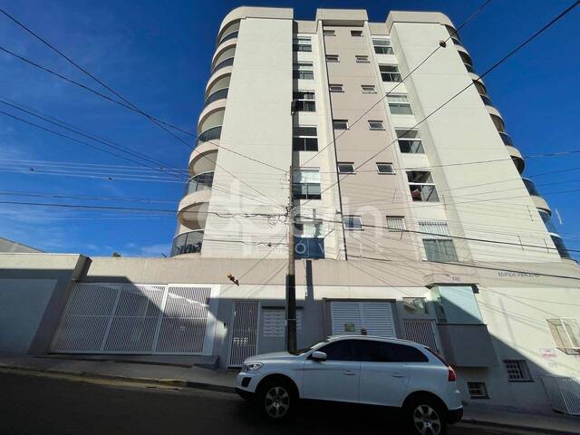 Apartamento para Venda em São Carlos - 2