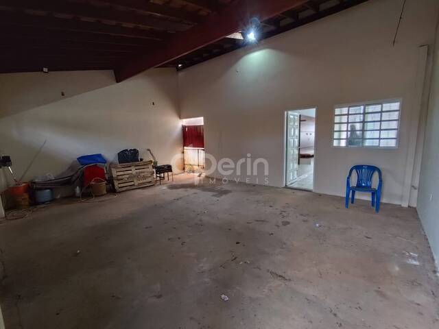 #183 - Casa para Venda em São Carlos - SP
