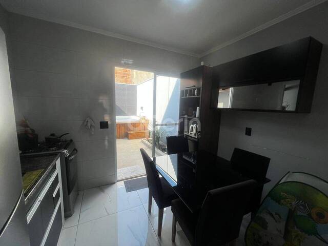 Casa para Venda em São Carlos - 4