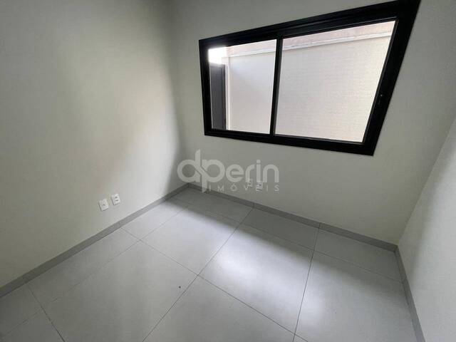 #188 - Casa para Venda em São Carlos - SP - 3