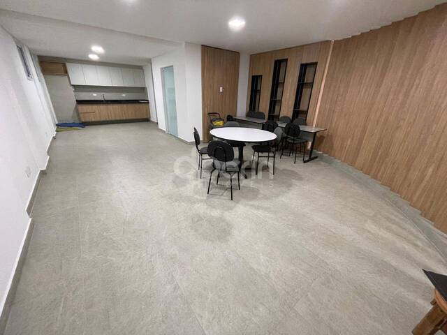 Apartamento para Venda em São Carlos - 2