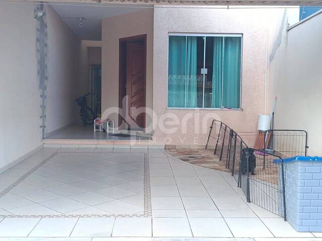 Casa para Venda em São Carlos - 2