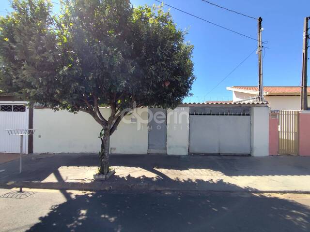 #207 - Casa para Venda em São Carlos - SP