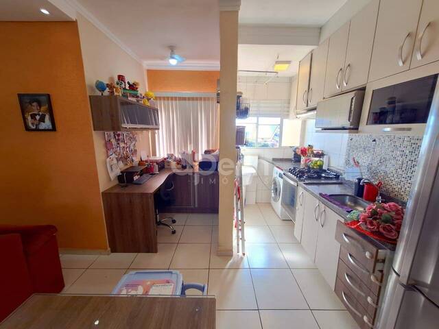 #220 - Apartamento para Venda em São Carlos - SP