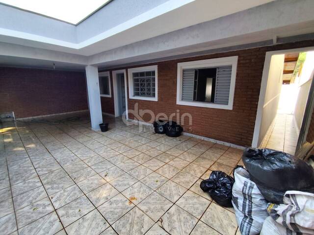 #227 - Casa para Venda em São Carlos - SP