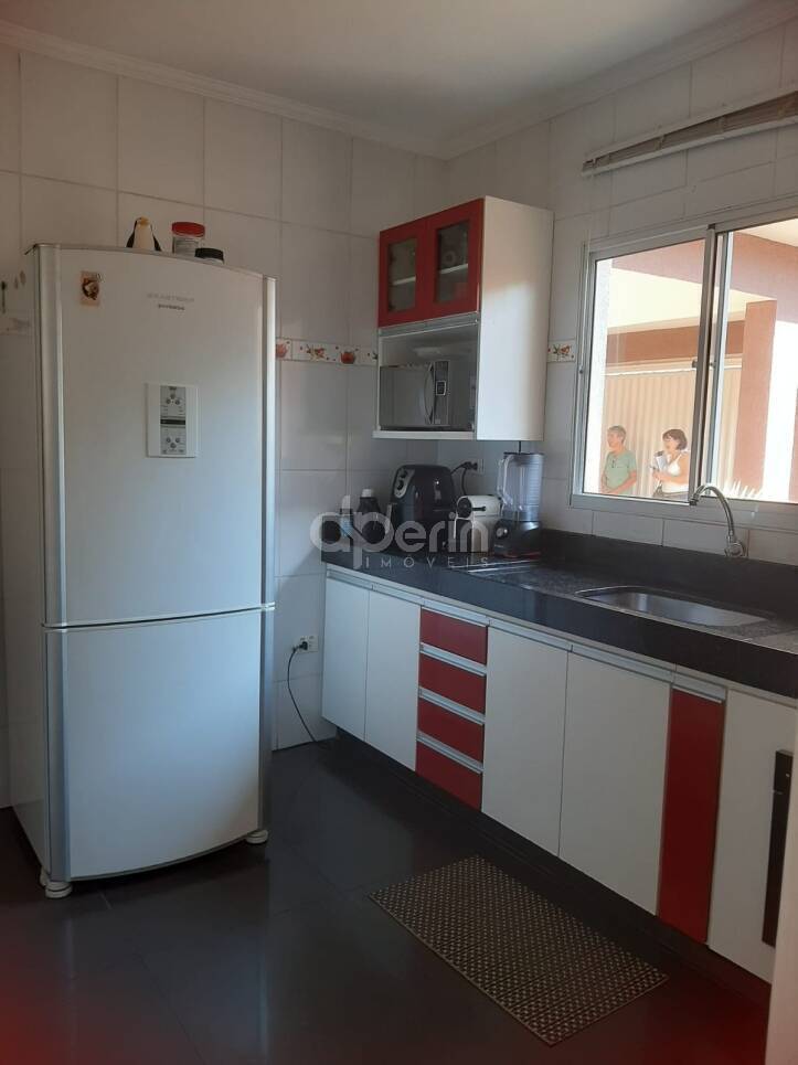 Casa, 3 quartos, 198 m² - Foto 6