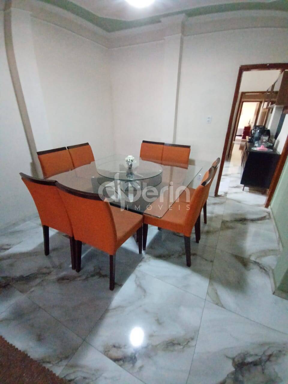 Casa à venda com 3 quartos, 133m² - Foto 2