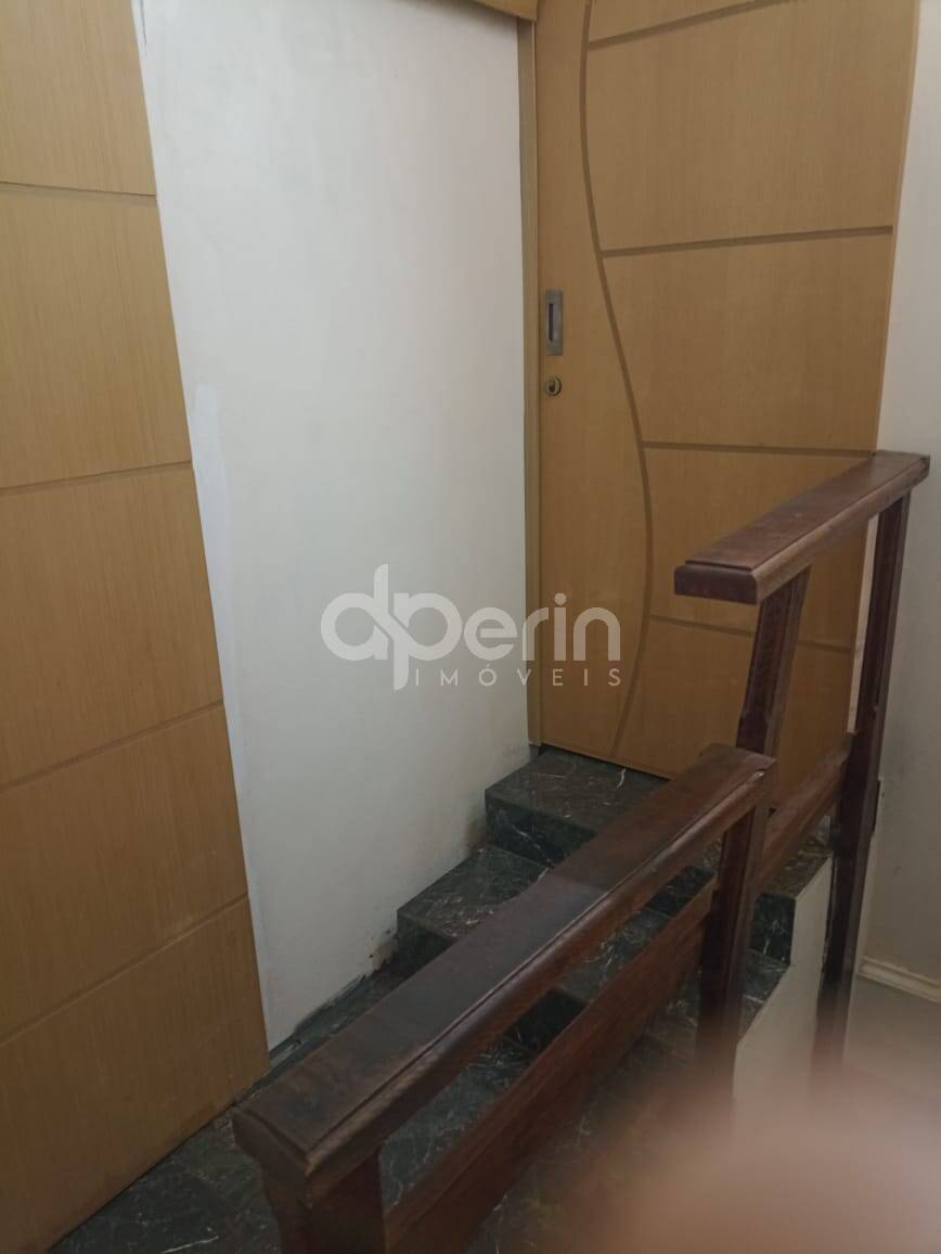 Casa à venda com 3 quartos, 133m² - Foto 10