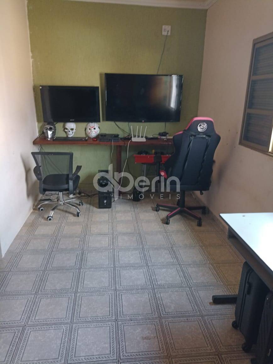 Casa à venda com 3 quartos, 133m² - Foto 11