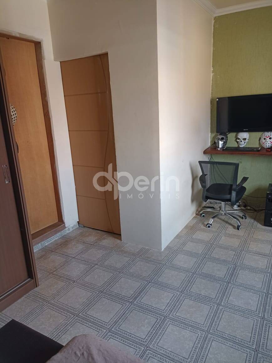 Casa à venda com 3 quartos, 133m² - Foto 14