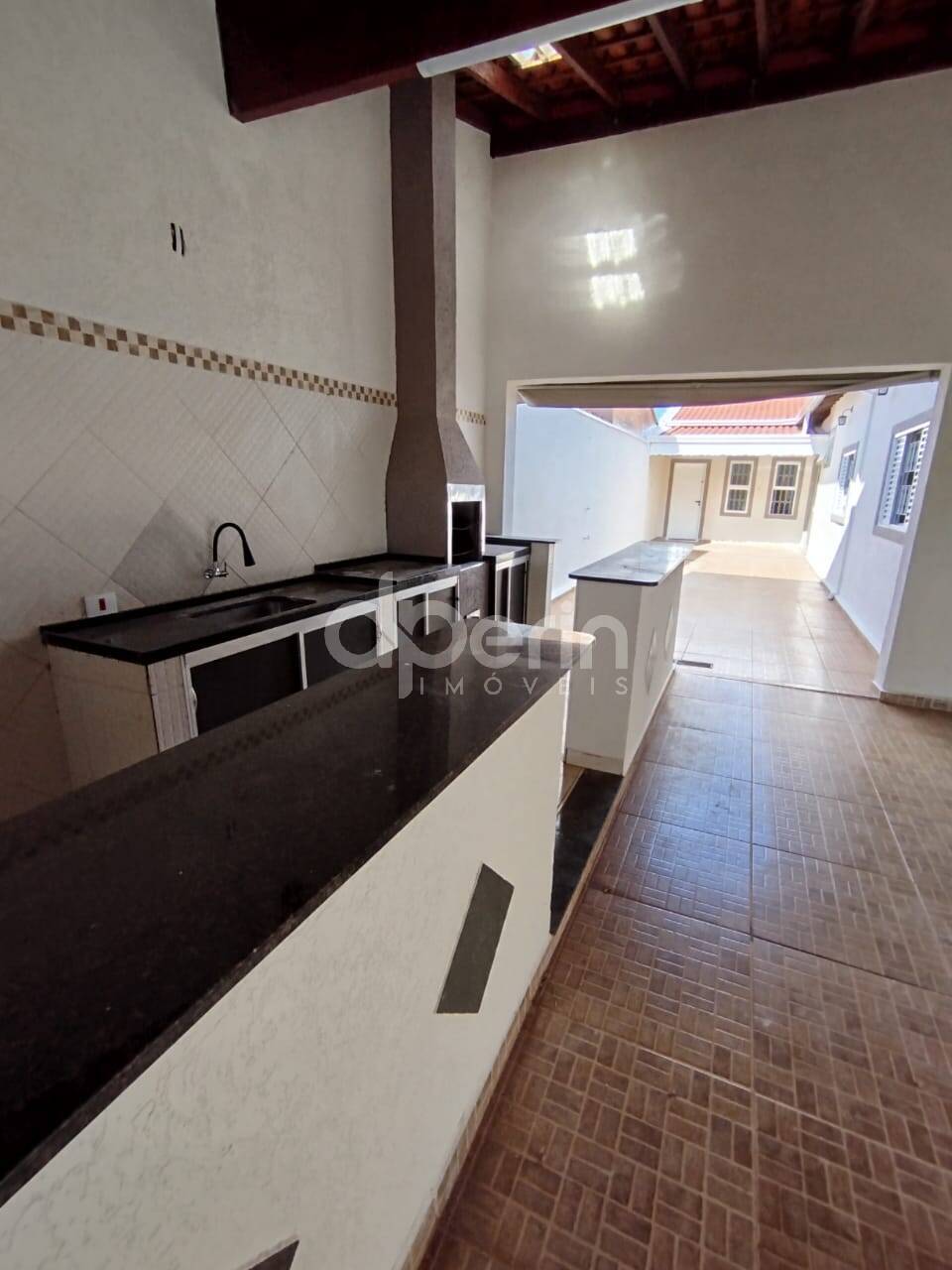 Casa à venda com 2 quartos, 172m² - Foto 2