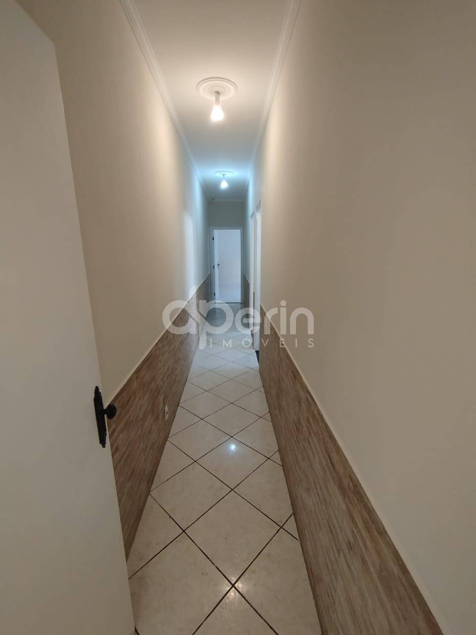 Casa à venda com 2 quartos, 172m² - Foto 9