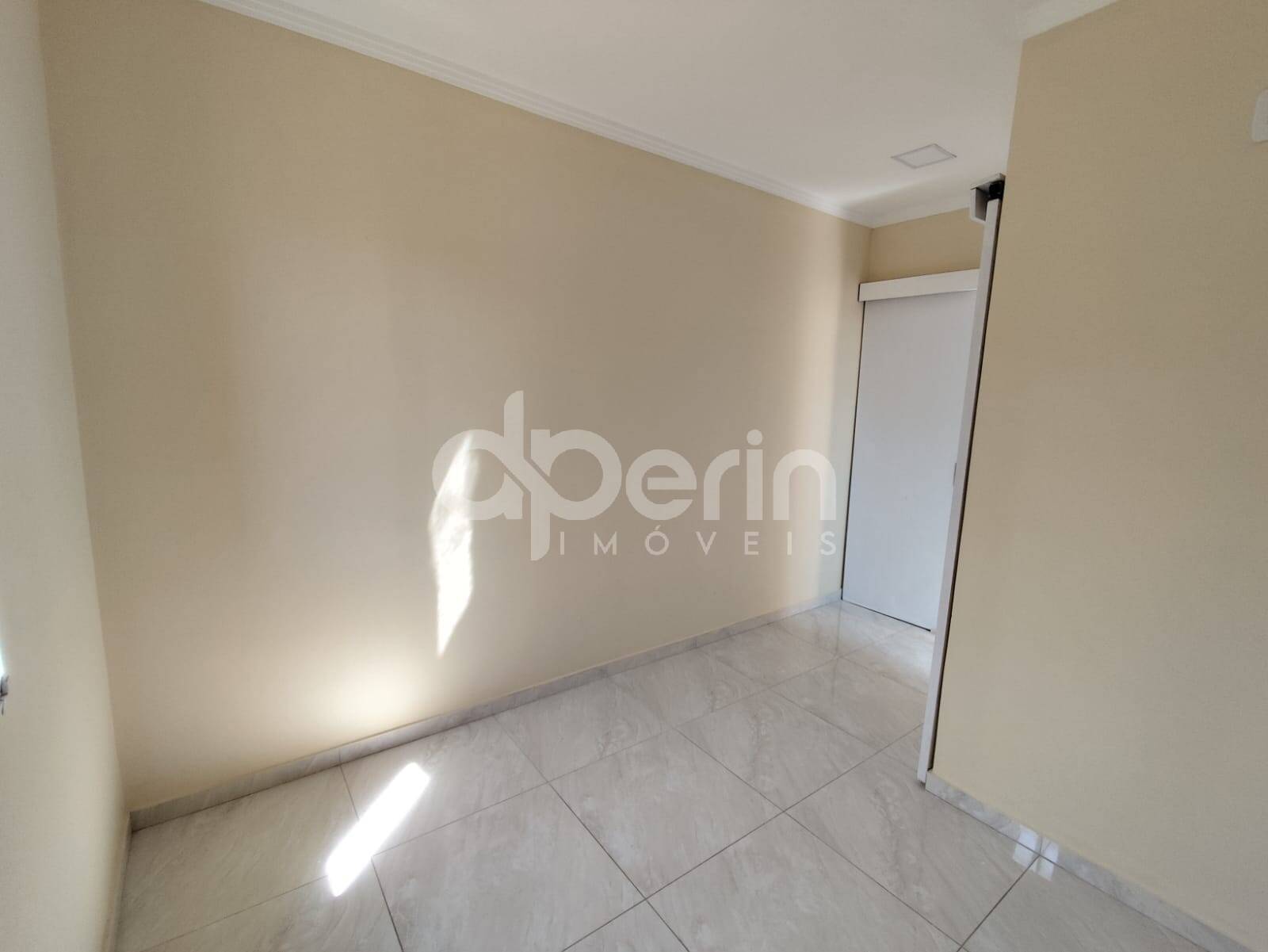 Casa à venda com 3 quartos, 100m² - Foto 12