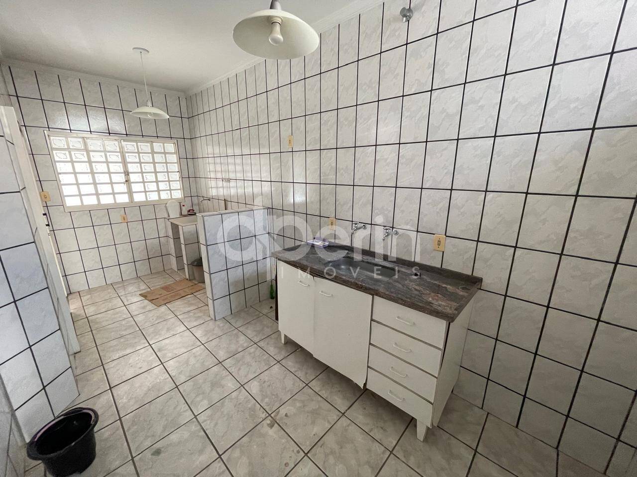 Casa à venda com 2 quartos, 126m² - Foto 6