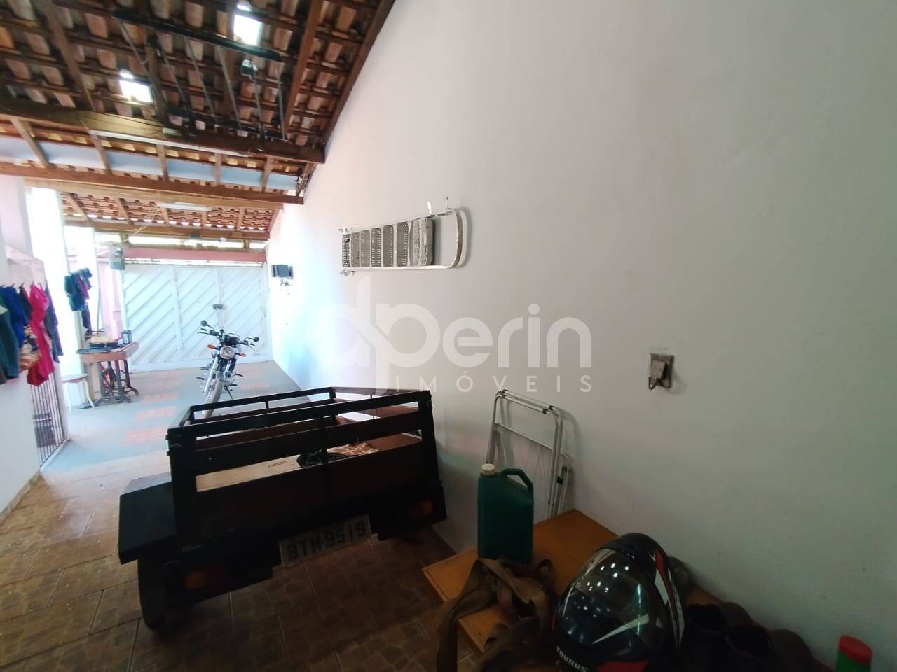 Casa à venda com 2 quartos, 63m² - Foto 19