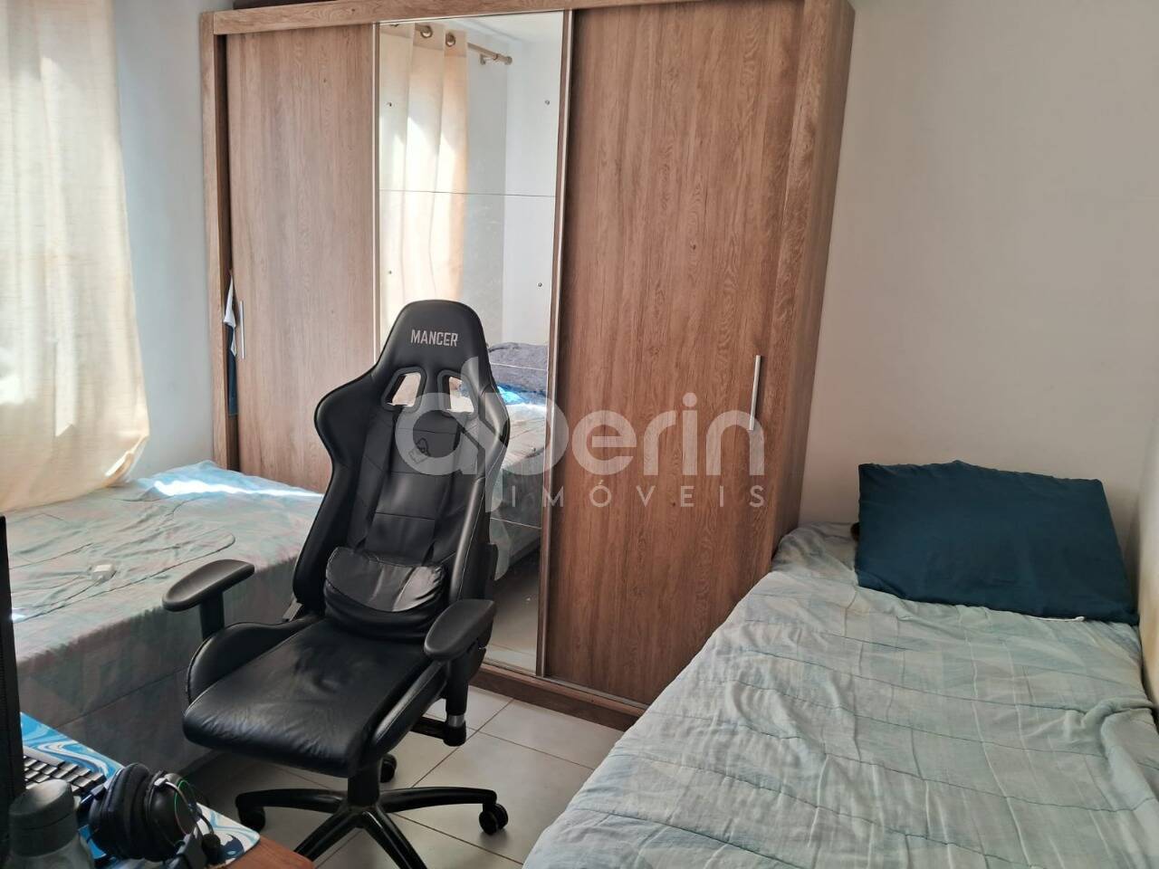 Apartamento à venda com 2 quartos, 62m² - Foto 4