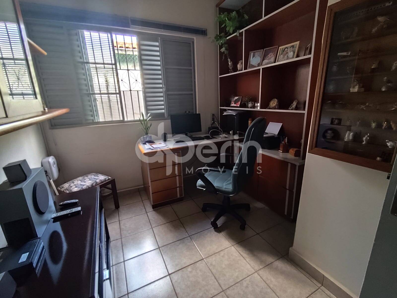 Casa, 3 quartos, 200 m² - Foto 12