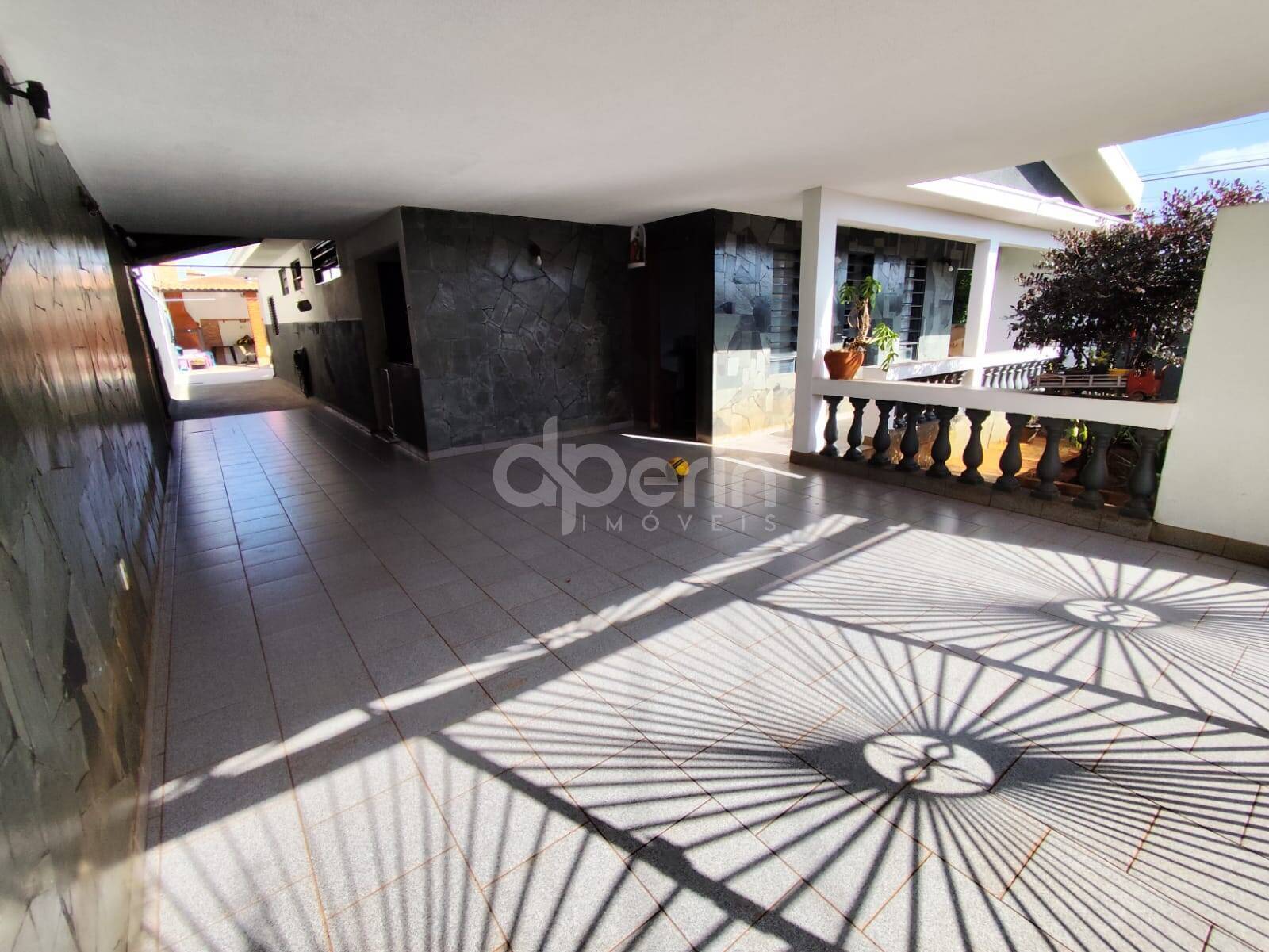 Casa, 4 quartos, 234 m² - Foto 3