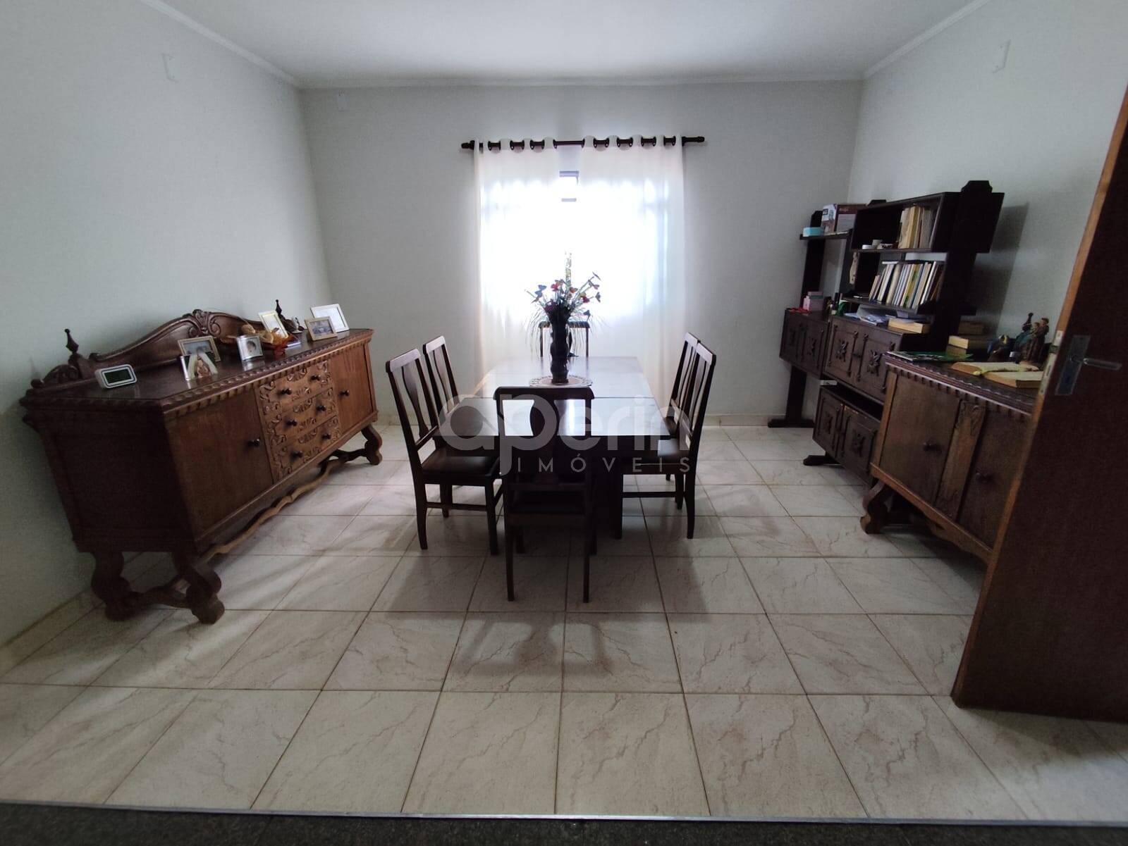 Casa, 4 quartos, 234 m² - Foto 11