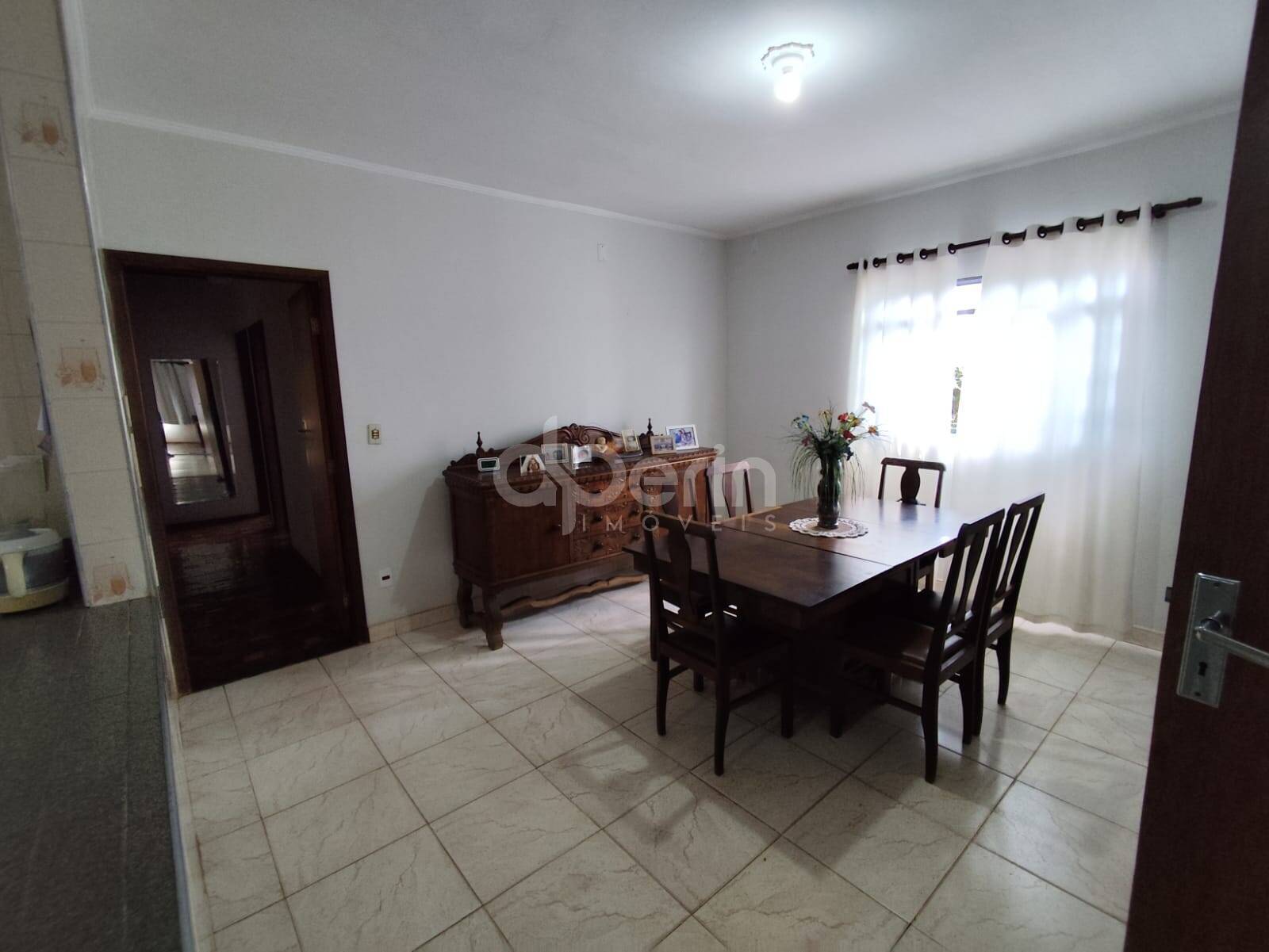 Casa, 4 quartos, 234 m² - Foto 10