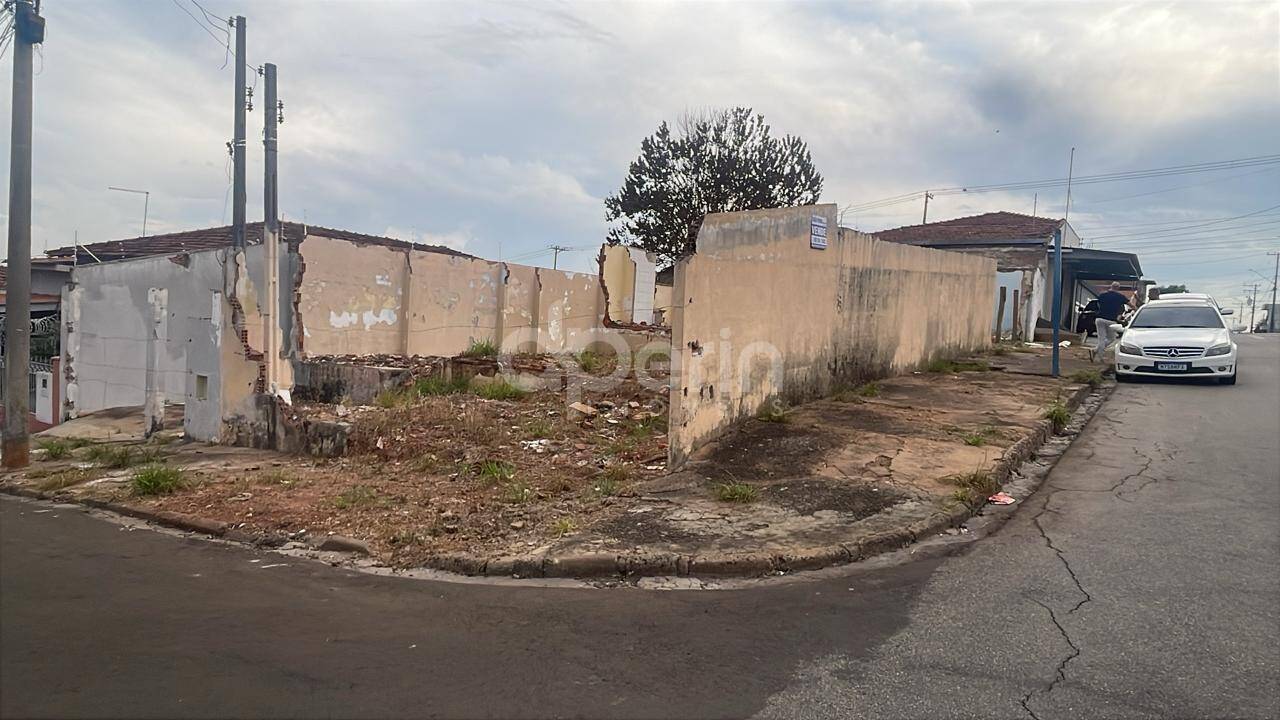 Terreno, 300 m² - Foto 1