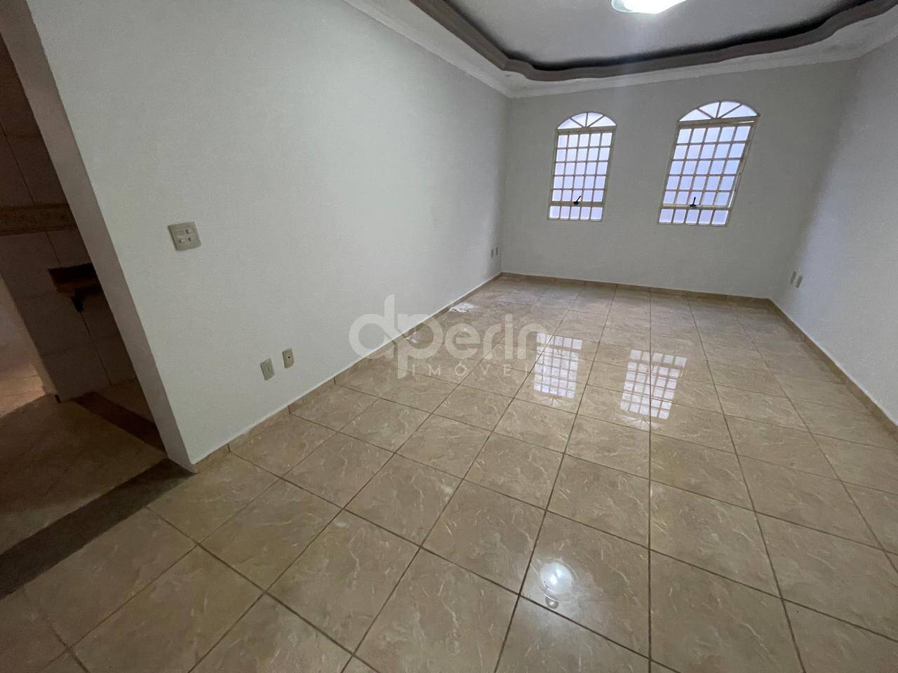 Casa, 3 quartos, 270 m² - Foto 9