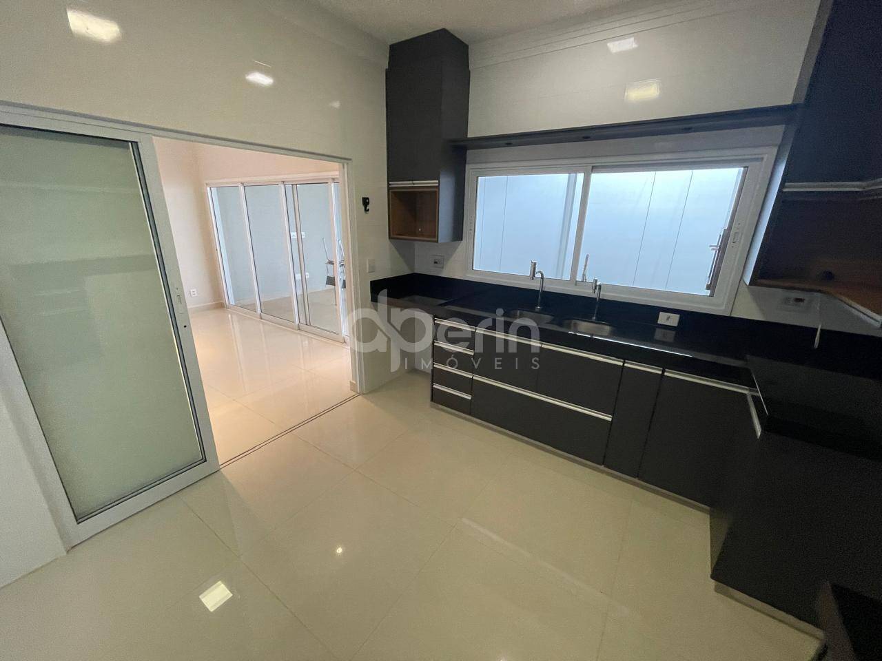 Casa, 4 quartos, 265 m² - Foto 9